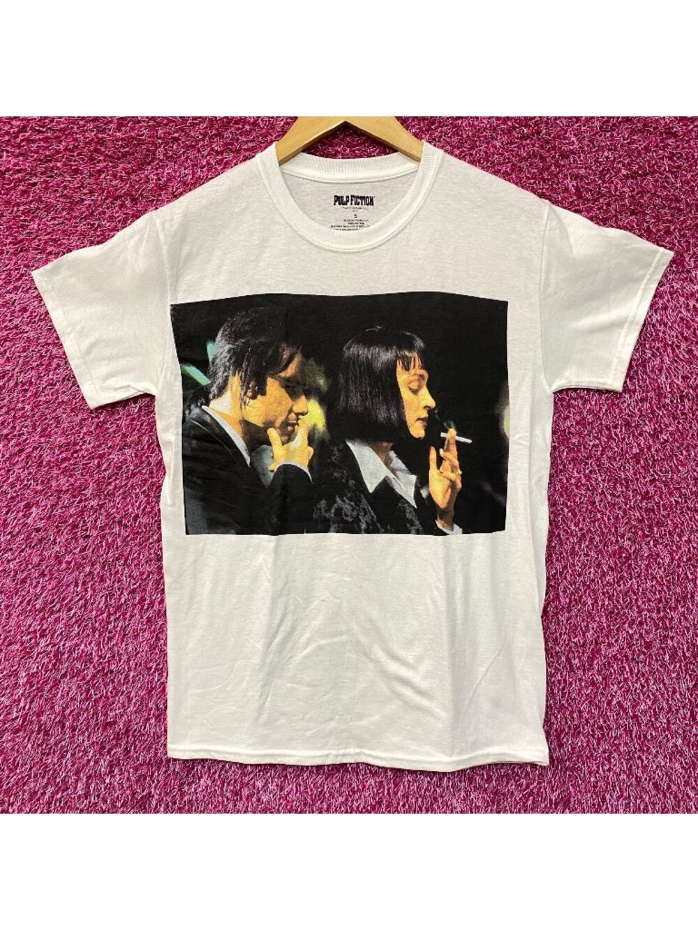 Pulp Fiction Mia Wallace and Vincent Vega T-Shirt Small